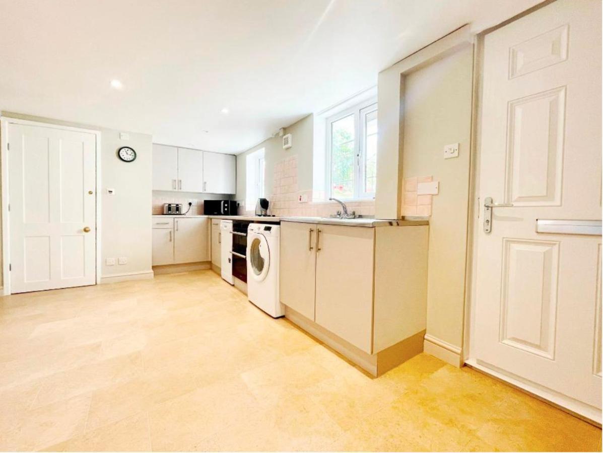 Cheltenham Central Apartment, Parking, Close Bars & Restaurants Apartment *